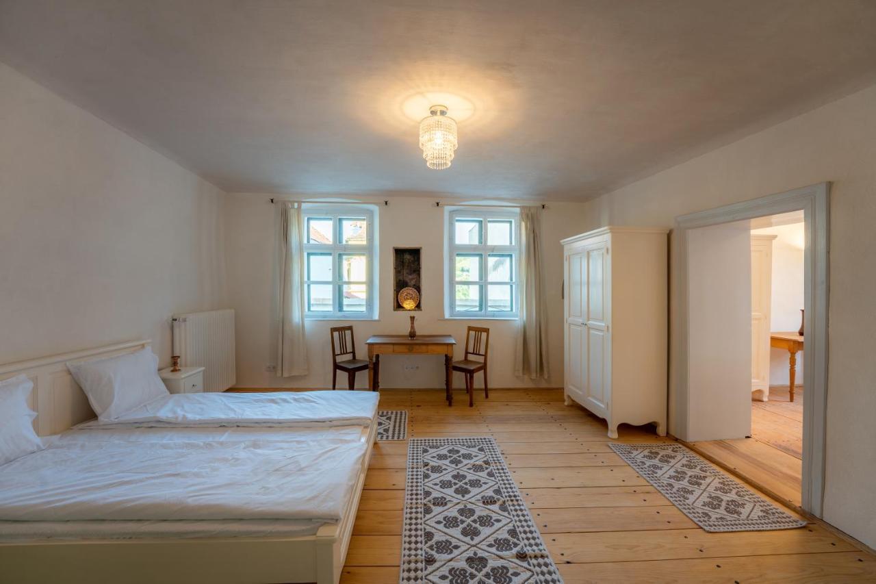 Casa Josef Bacon - La Strada - Aparthotel Sighişoara Eksteriør bilde